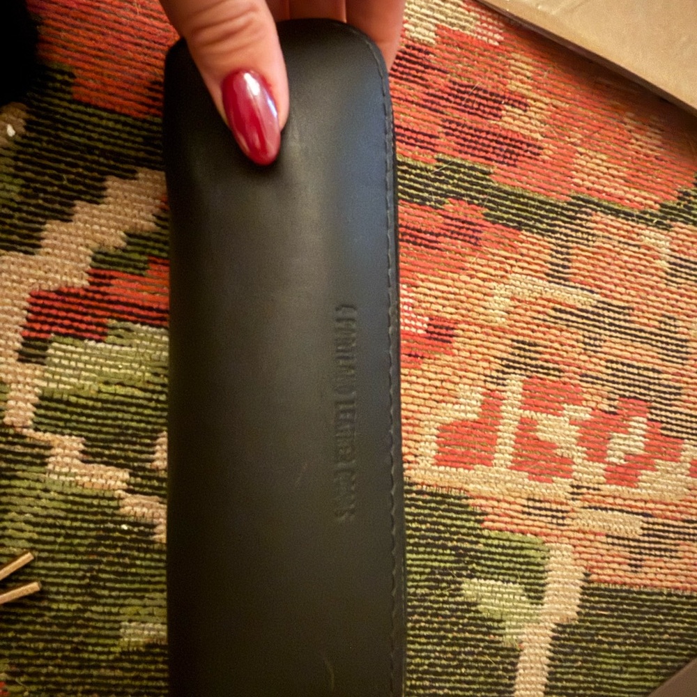 Portland leather Case